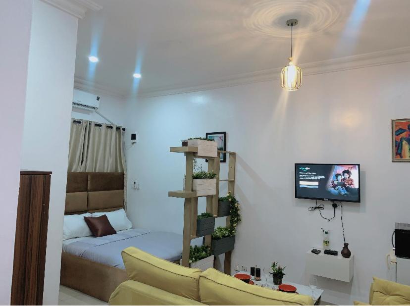 Cozy Studio Unit In Lekki Phase 1 - Kitchen, 24-7 Light, Wifi, Netflix Lejlighed Lagos Eksteriør billede