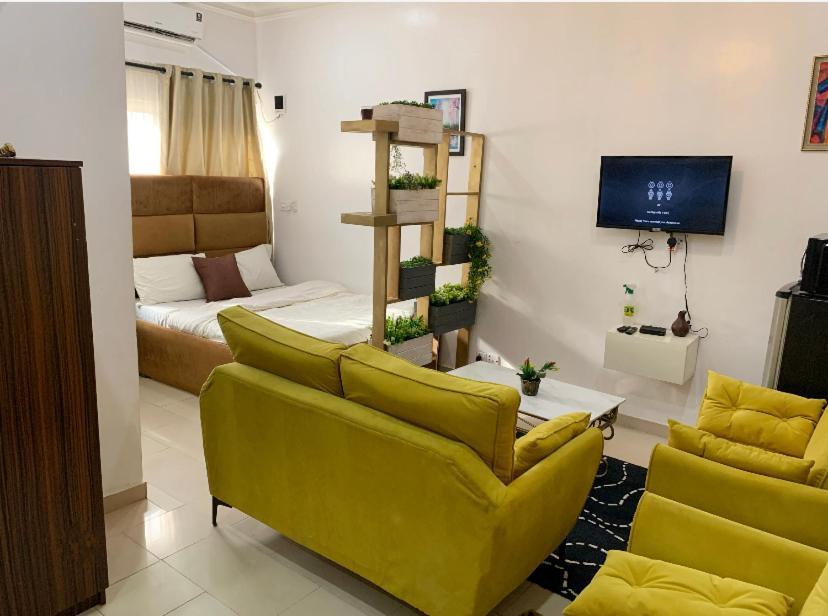 Cozy Studio Unit In Lekki Phase 1 - Kitchen, 24-7 Light, Wifi, Netflix Lejlighed Lagos Eksteriør billede